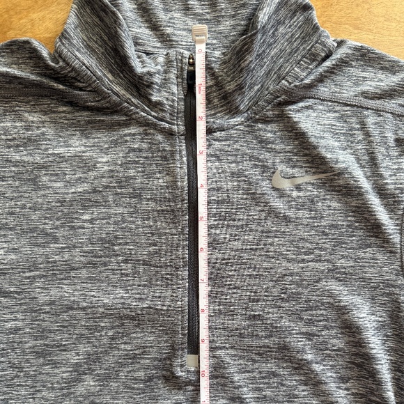 Nike | S | 1/4 Zip Running Top - Picture 9 of 11